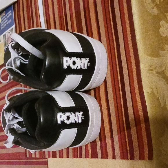 Pony causal shoes - Picture 2 of 4